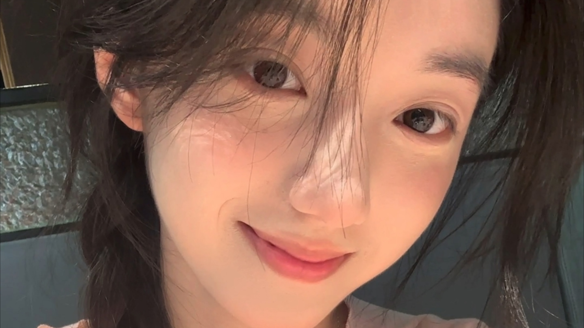 5名少年开“老头乐”上路 家长们务必上心